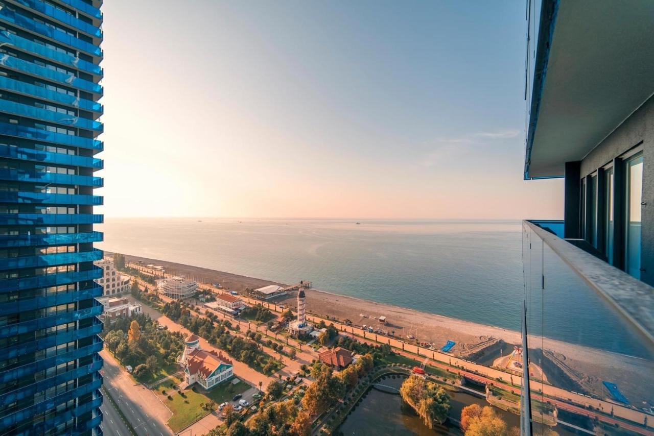巴统 Black Sea Luxury Towers酒店 外观 照片