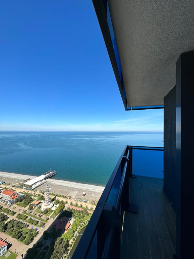 巴统 Black Sea Luxury Towers酒店 外观 照片