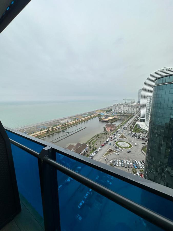巴统 Black Sea Luxury Towers酒店 外观 照片