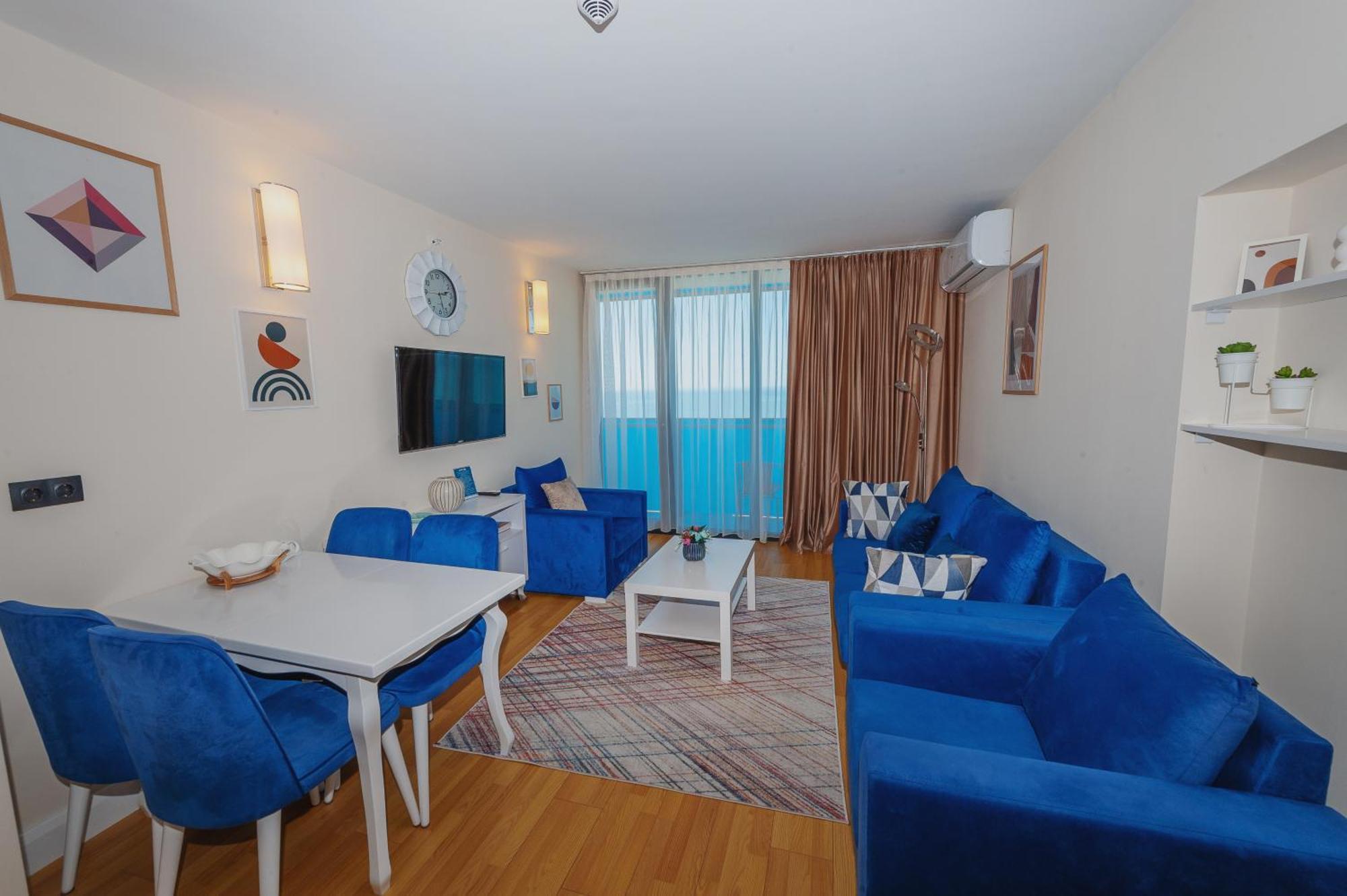 巴统 Black Sea Luxury Towers酒店 外观 照片
