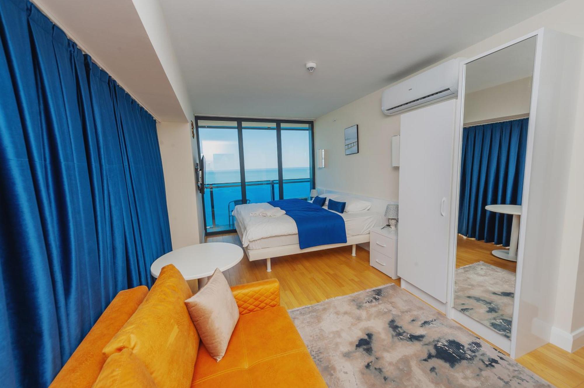 巴统 Black Sea Luxury Towers酒店 外观 照片