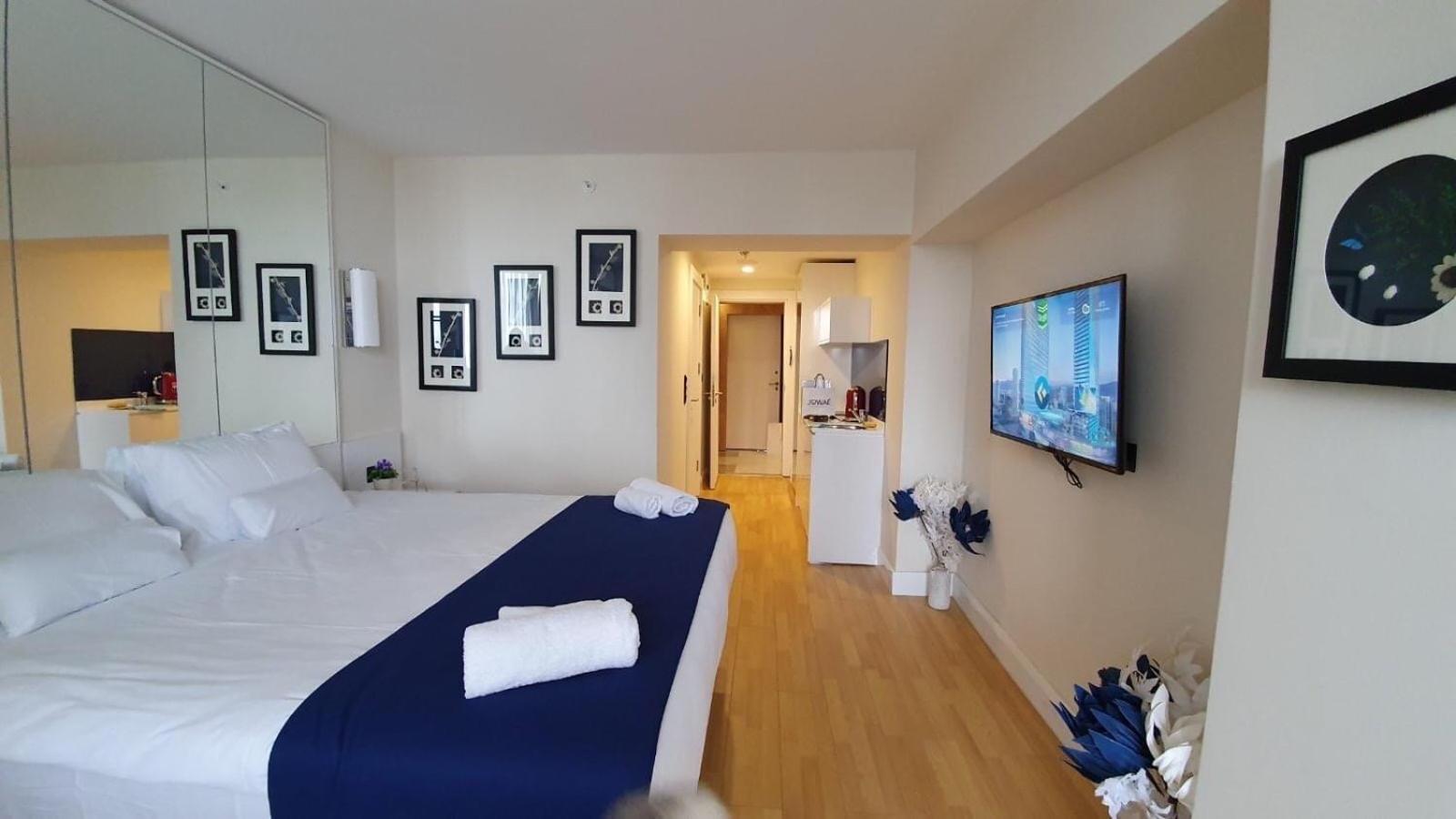 巴统 Black Sea Luxury Towers酒店 外观 照片